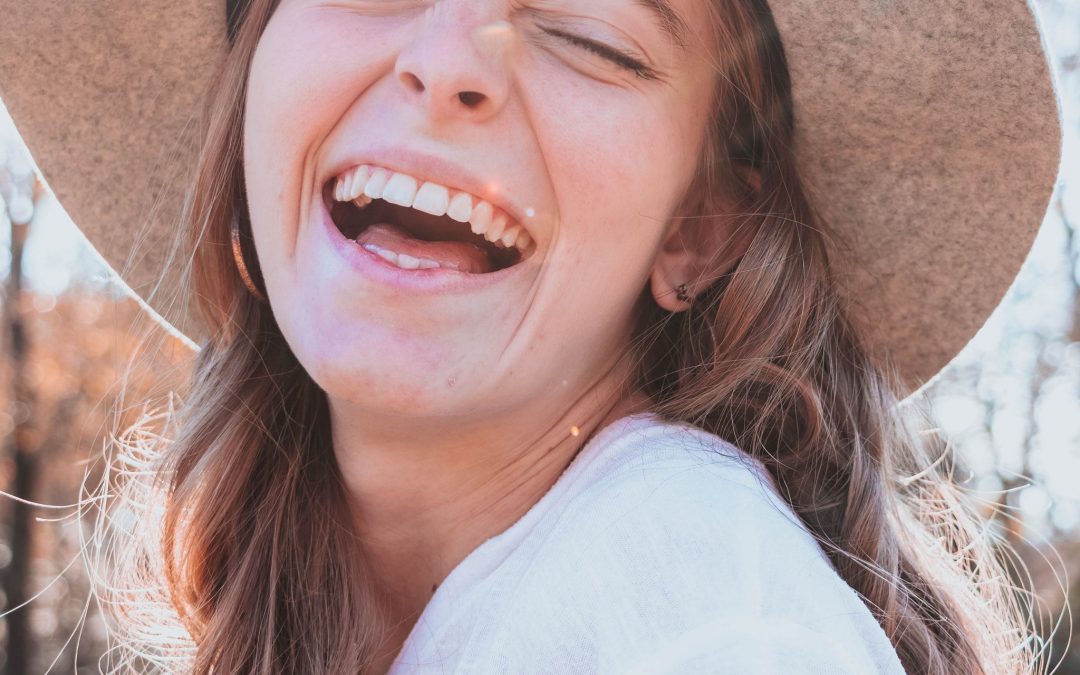 Les 10 bienfaits du rire sur votre santé physique et mentale.